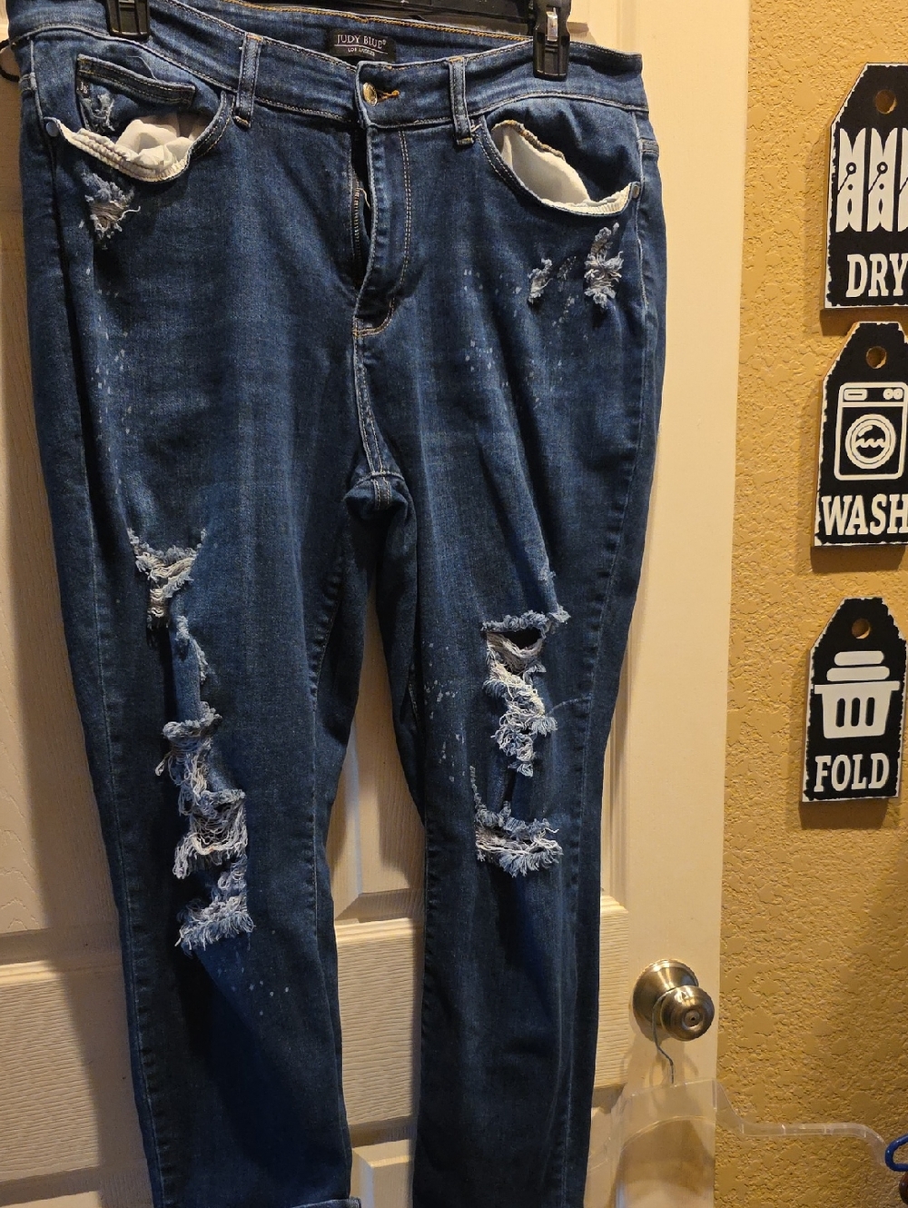 Judy Blue Distressed Dark Blue Boyfriend